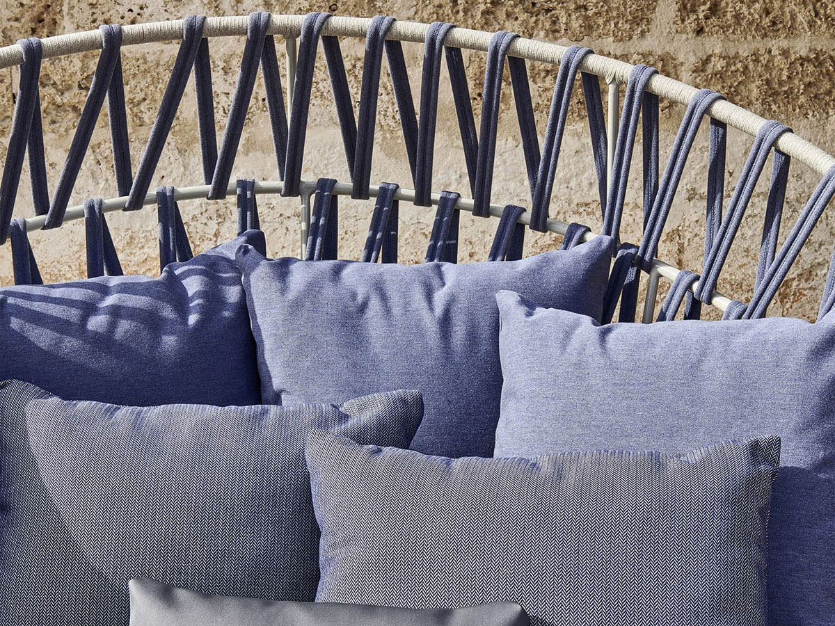 Varaschin Emma Cross Daybed Outdoor