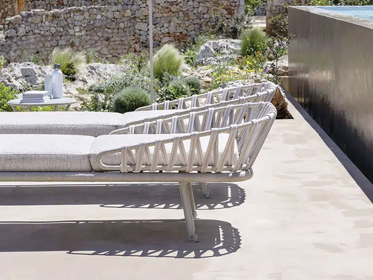 Varaschin Emma Cross Sunbed Outdoor