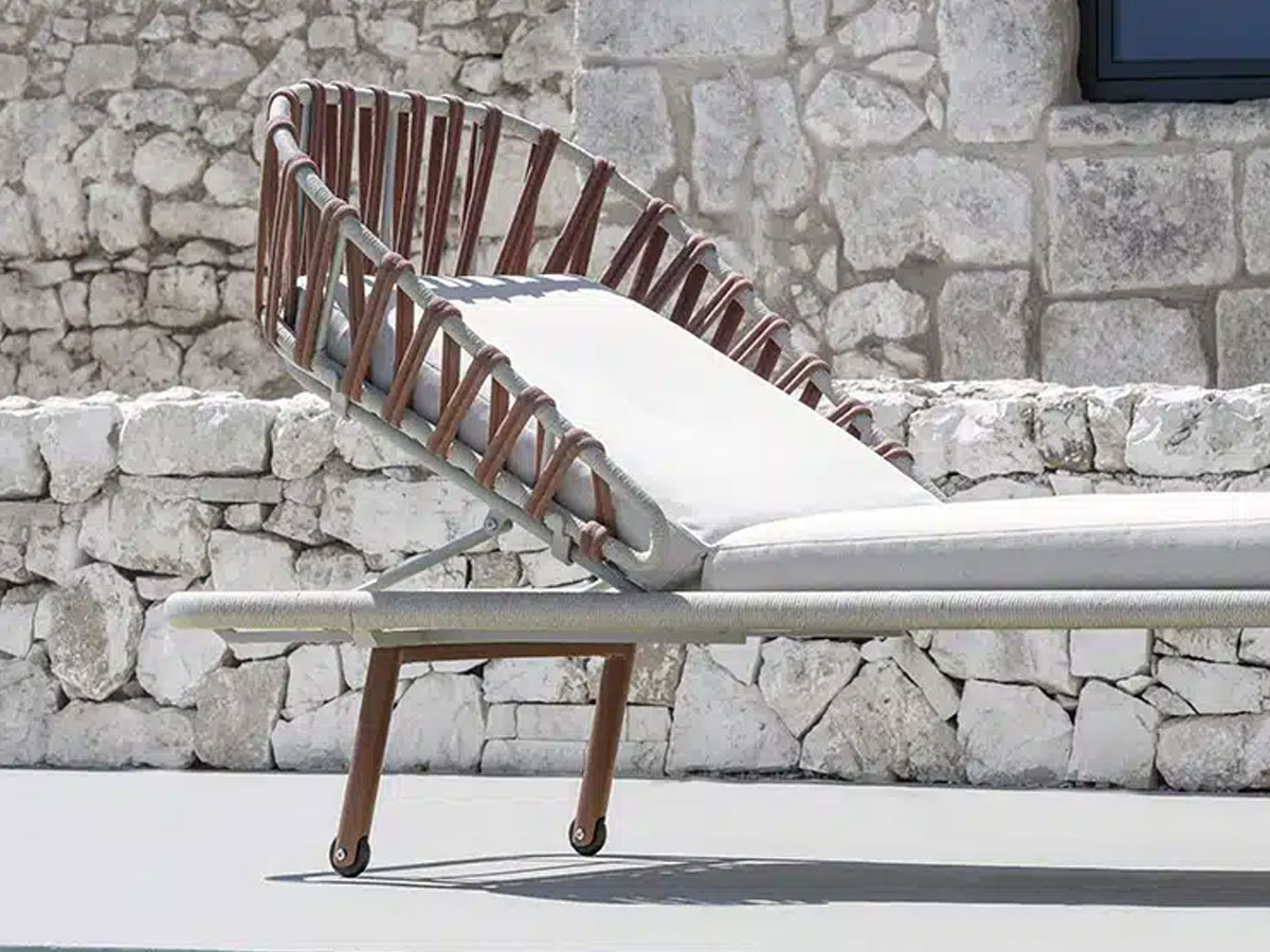 Varaschin Emma Cross Sunbed Outdoor