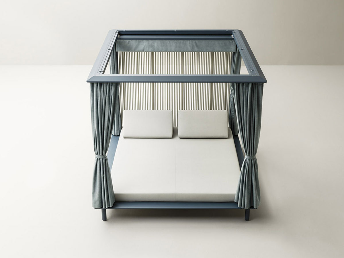 Varaschin Sunmoon Gazebo With Backrest And Curtains Outdoor