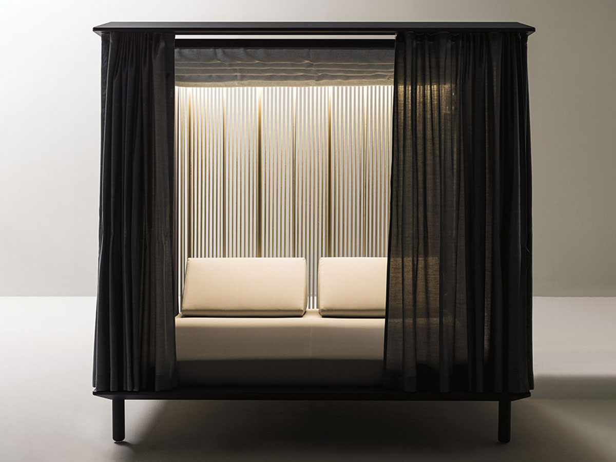 Varaschin Sunmoon Gazebo With Backrest And Curtains Outdoor