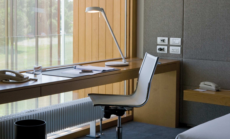 Vibia Giro Table Lamp