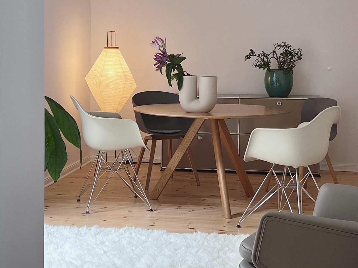 Vitra Akari 13a Floor Lamp