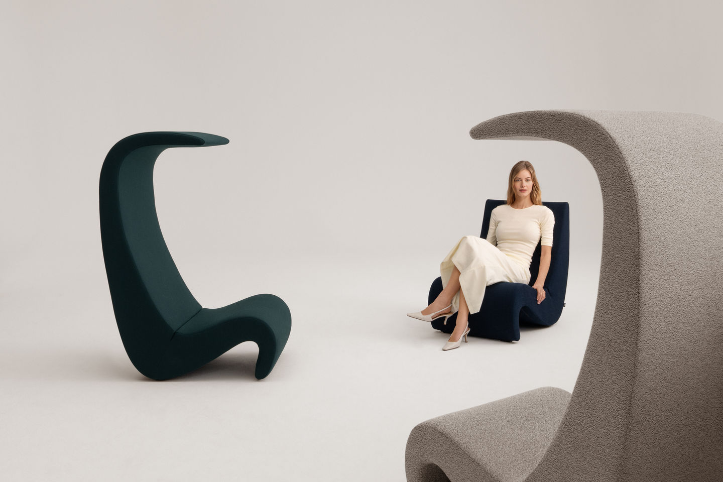 Vitra Amoebe Armchair Highback