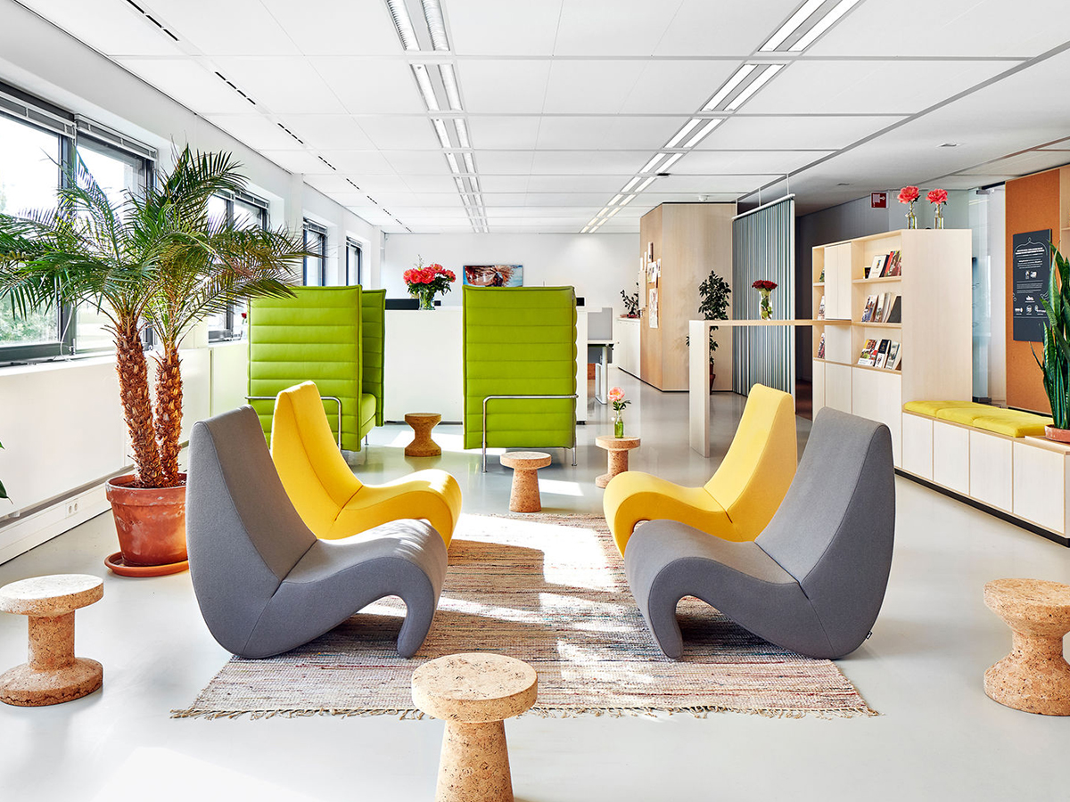 Vitra Amoebe Armchair Lowback