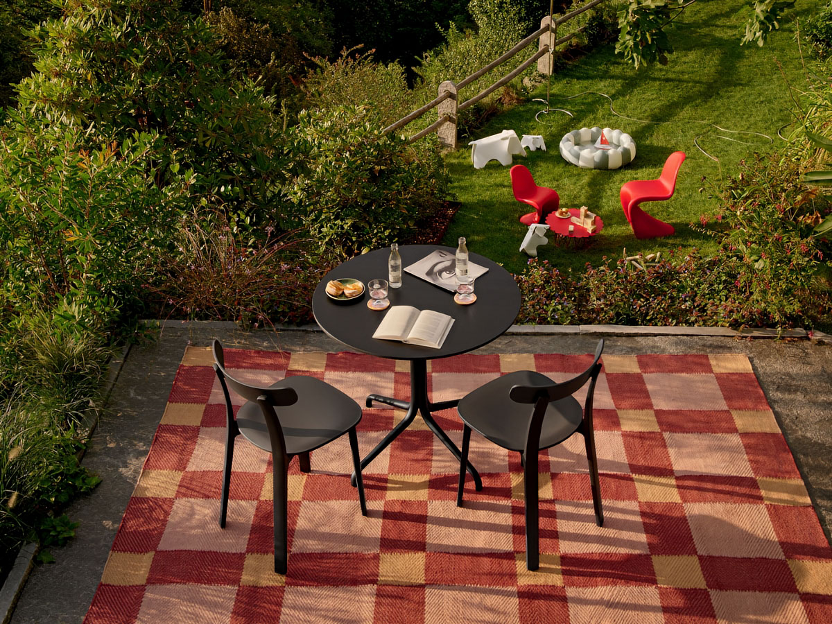 Vitra Bistro Table Outdoor Round