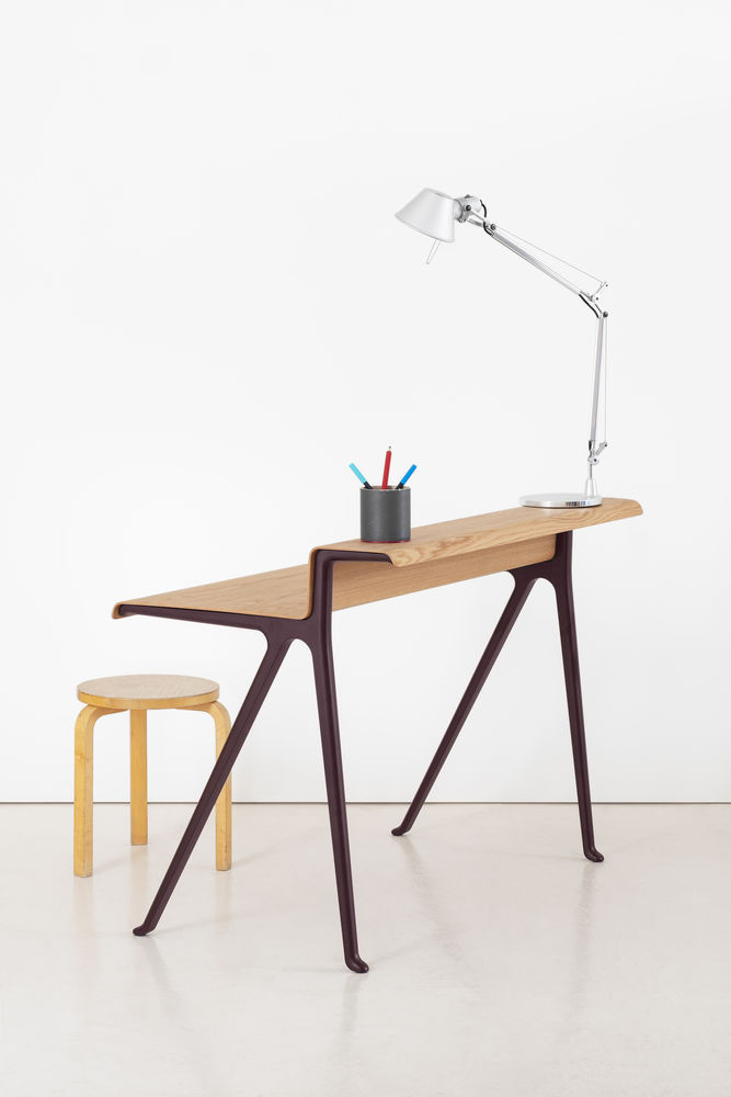 Vitra Courier Desk