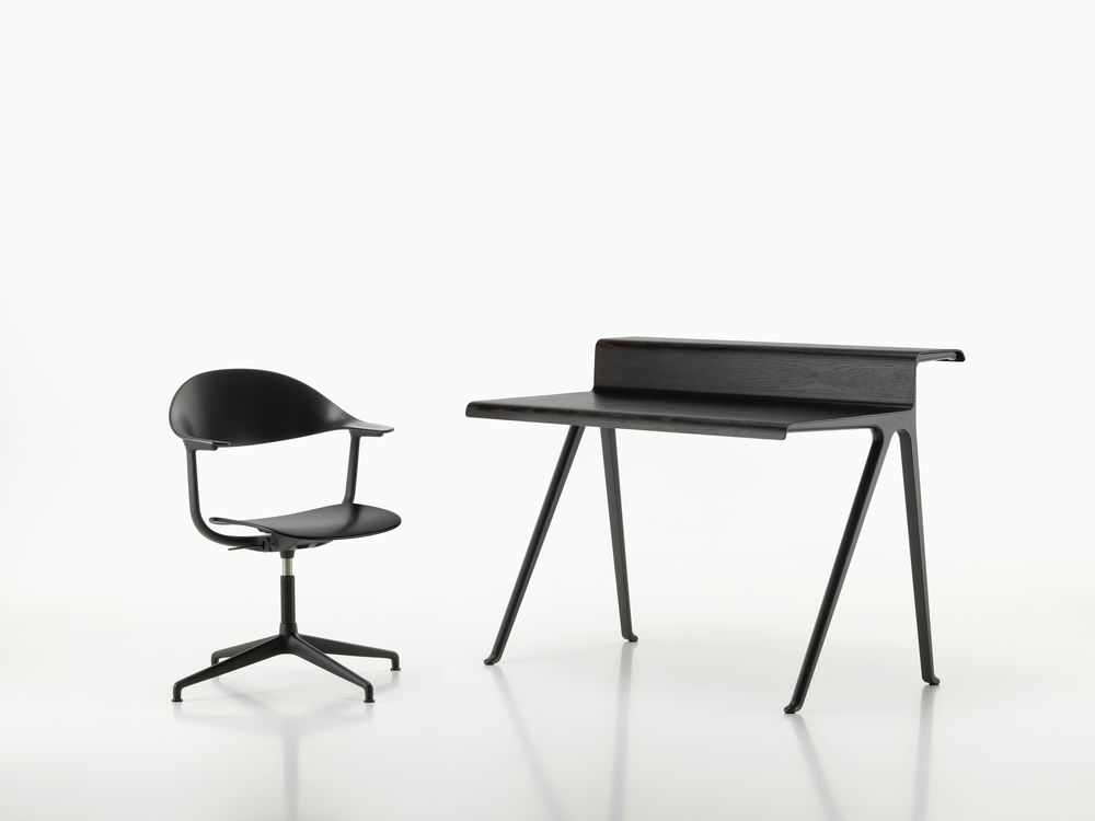 Vitra Courier Desk