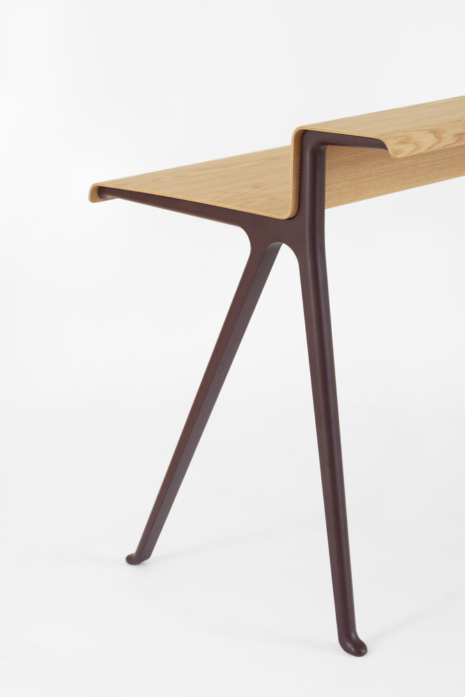 Vitra Courier Desk
