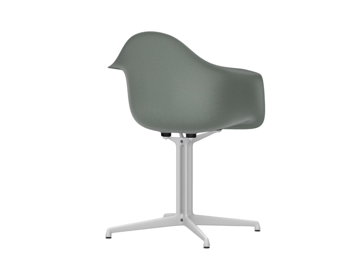 Vitra Eames Fiberglass Armchair Dal La Fondawhite