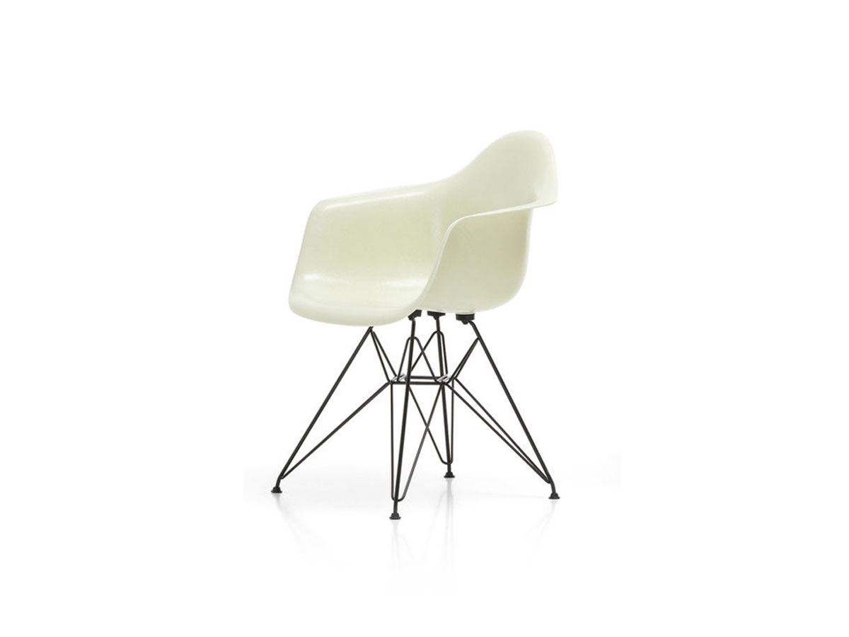 Vitra Eames Fiberglass Armchair Dar Basic Dark Base