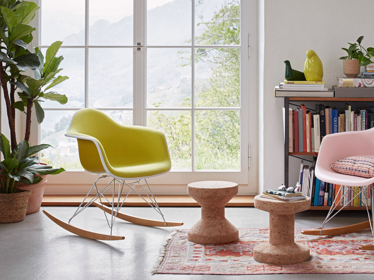 Vitra Eames Plastic Armchair Rar Upholstered