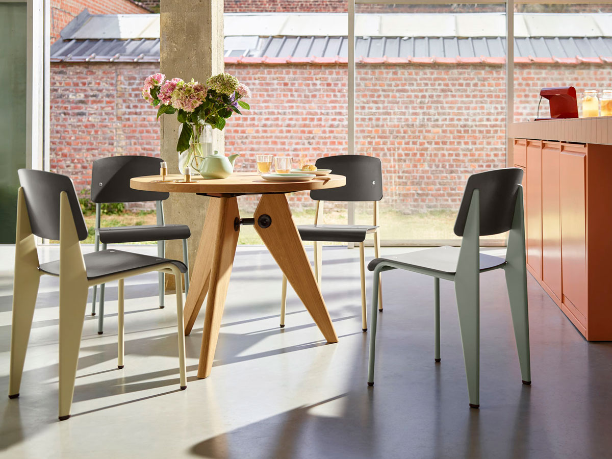 Vitra Gueridon Table