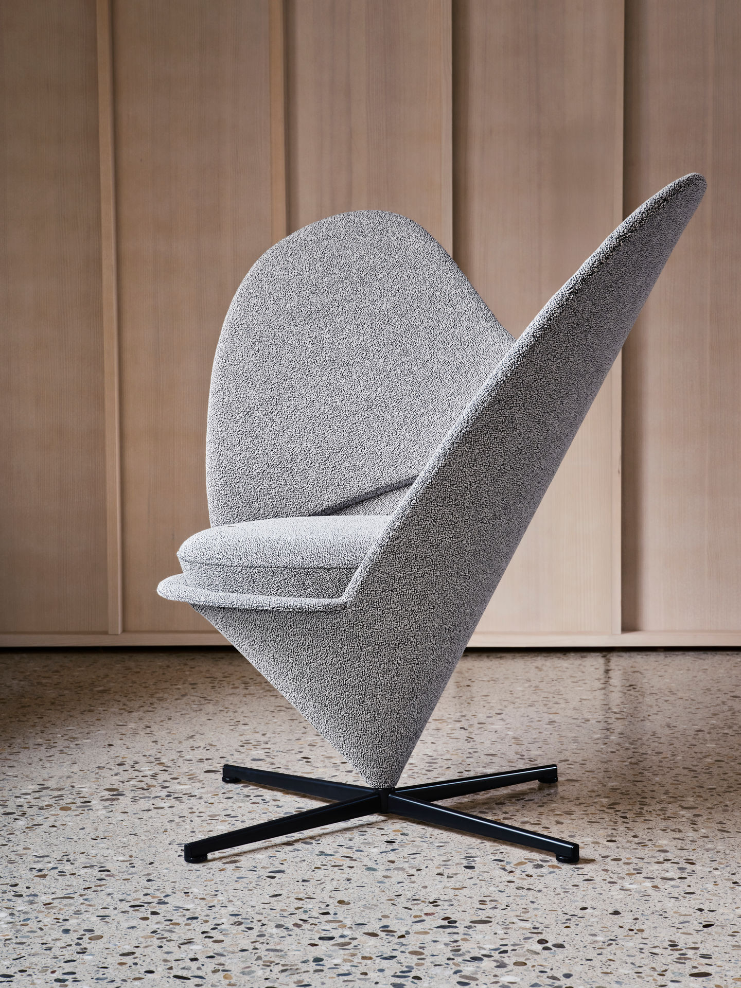 Vitra Heart Cone Chair