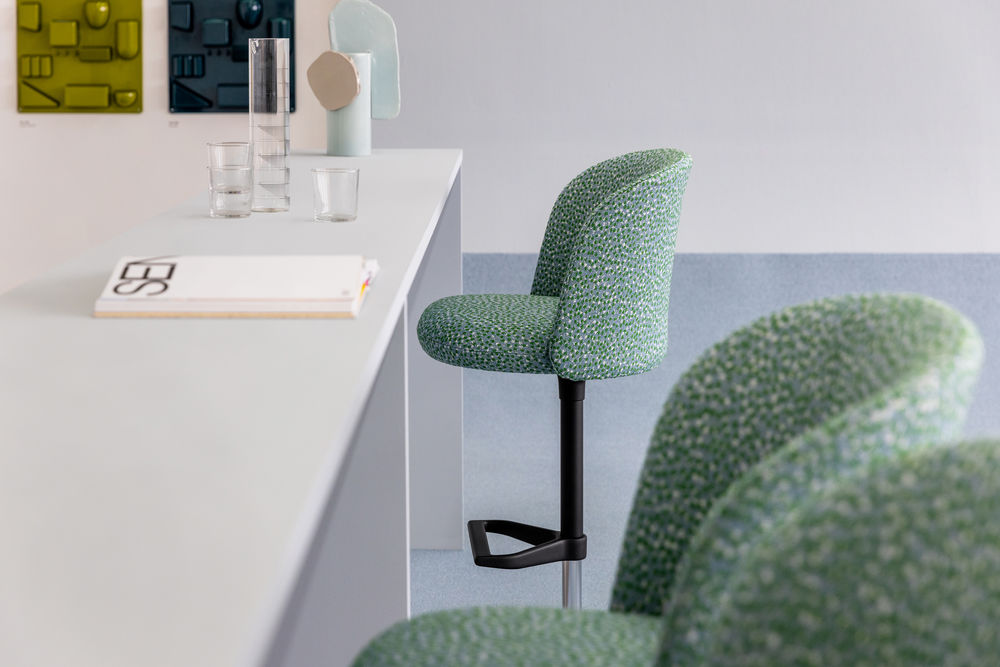 Vitra Mikado High Chair
