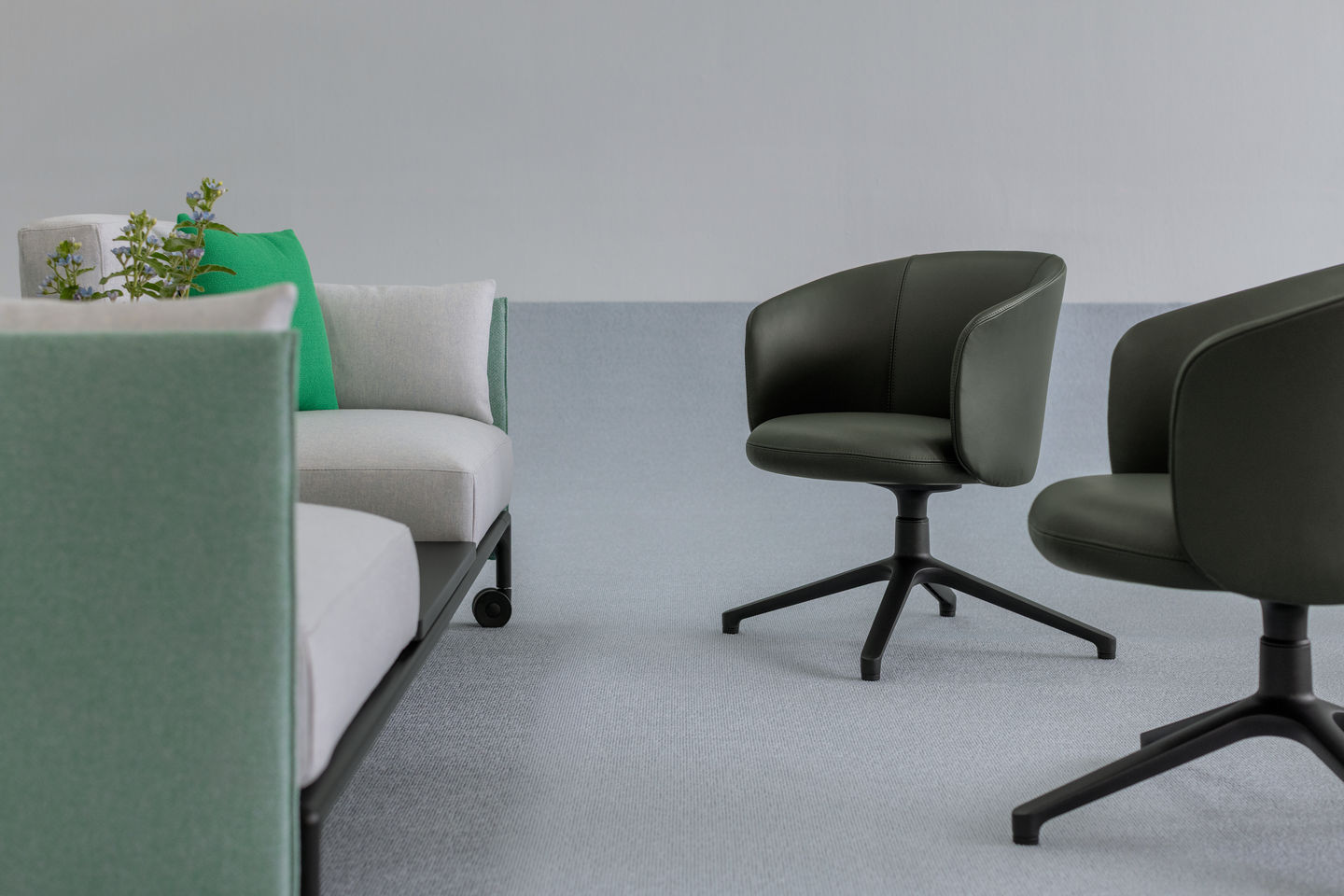 Vitra Mikado Low Armchair