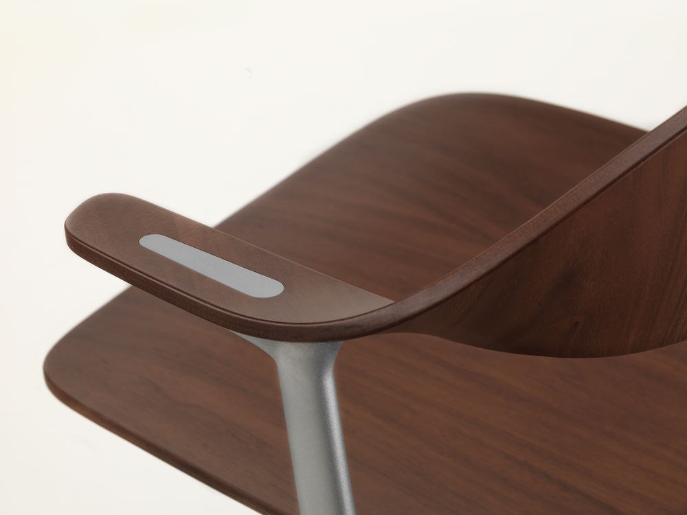 Vitra Mynt Chair Multilayer Dark Walnut 4 Spoke Base With Skids