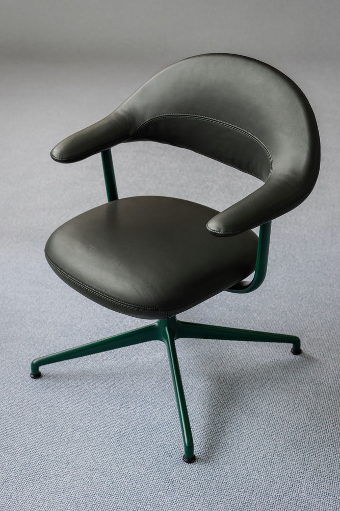 Vitra Mynt Soft Chair 4 Spoke Base With Glides
