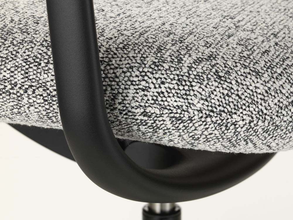 Vitra Mynt Soft Chair 4 Spoke Base With Glides