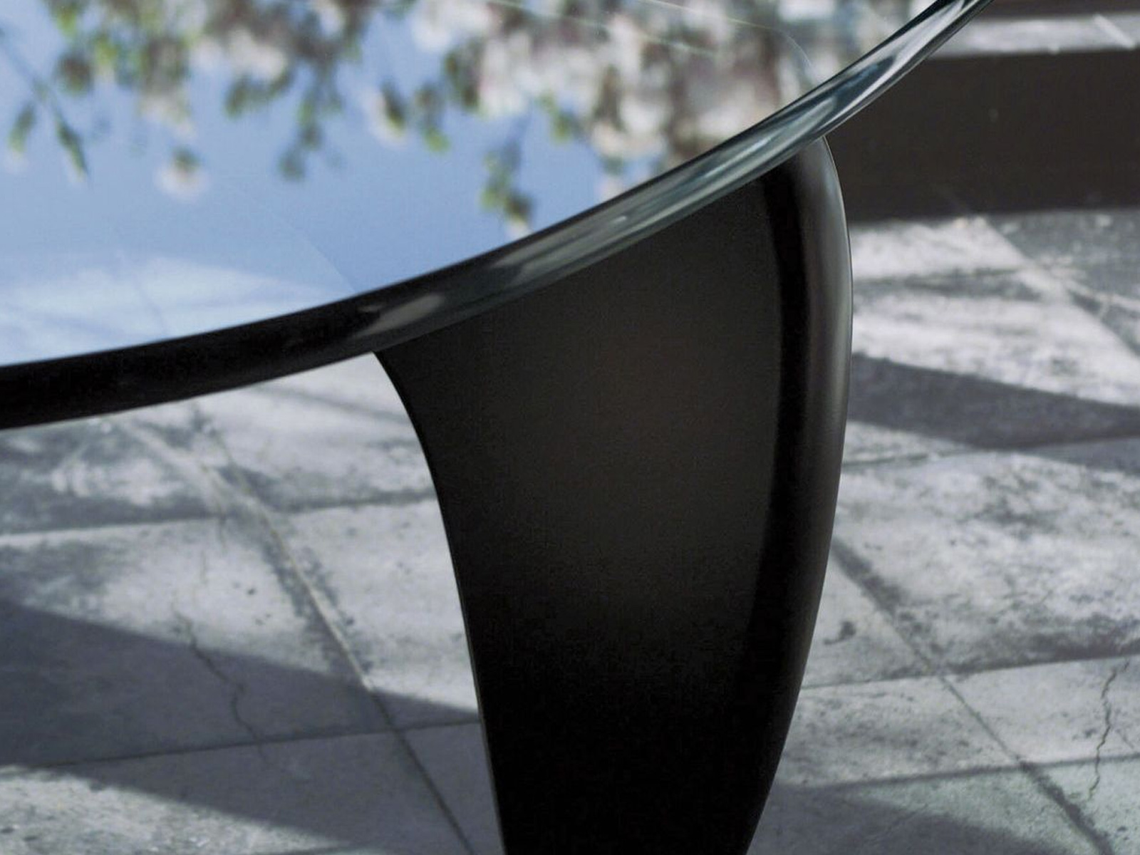 Vitra Coffee Table Noguchi