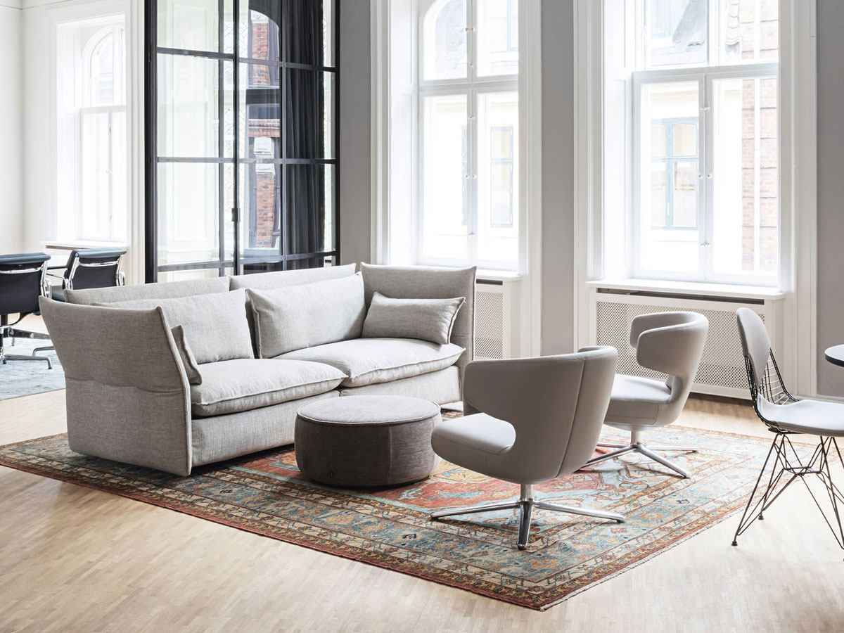 Vitra Petit Repos Armchair