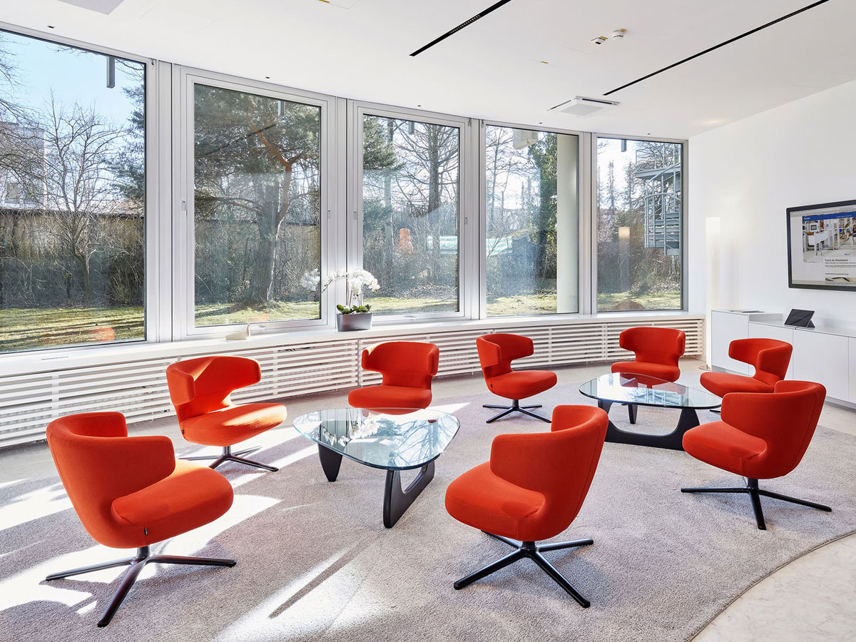 Vitra Petit Repos Armchair