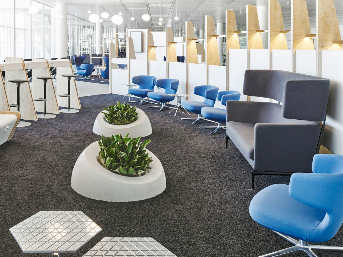 Vitra Petit Repos Armchair
