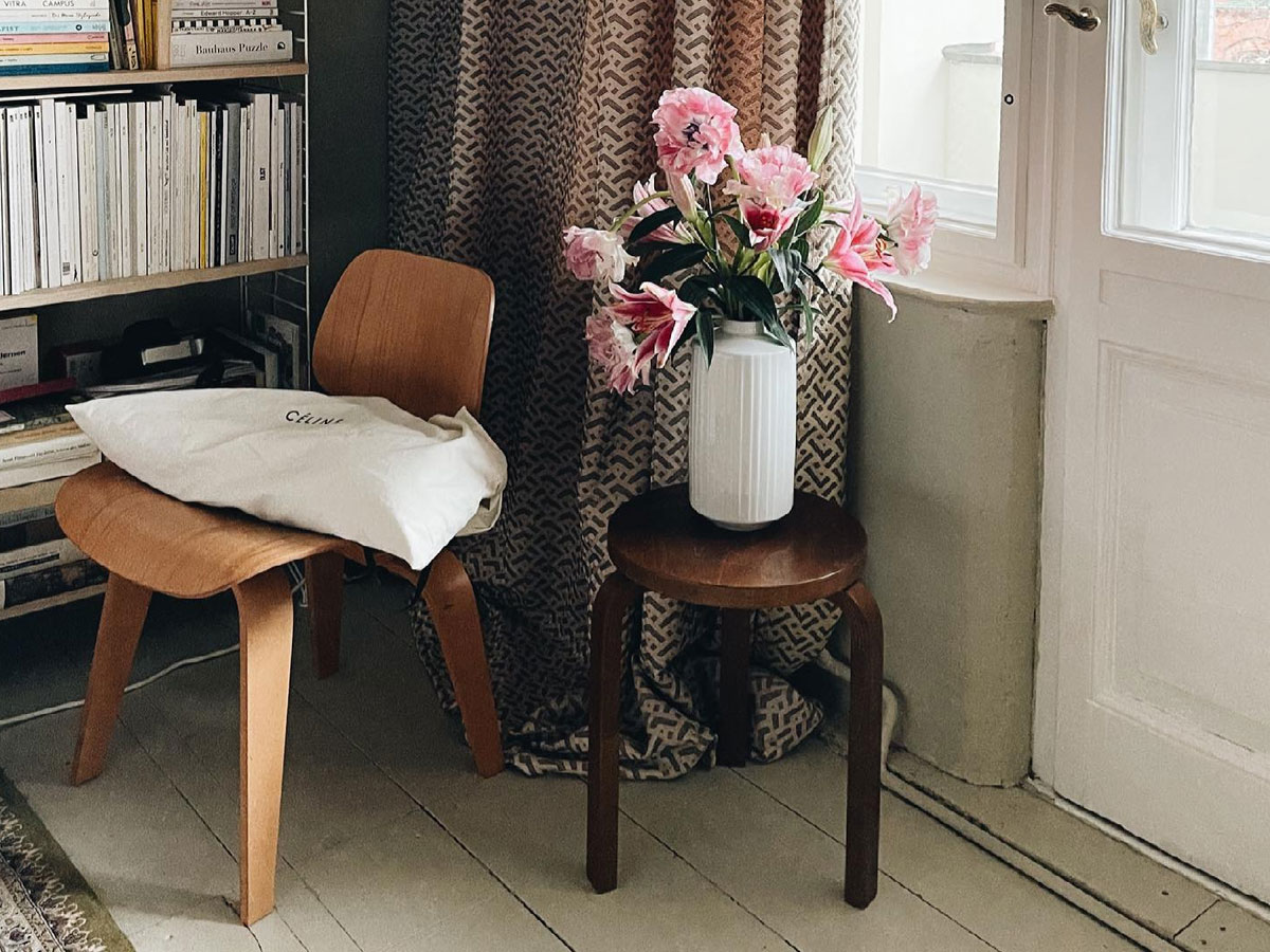 Vitra Plywood Dcw Chair