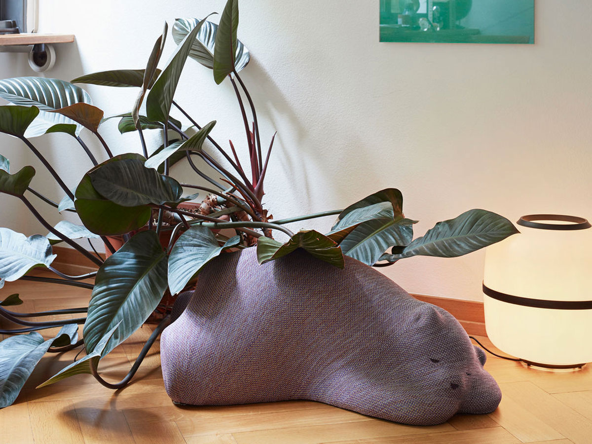 Vitra Resting Bear Pouf