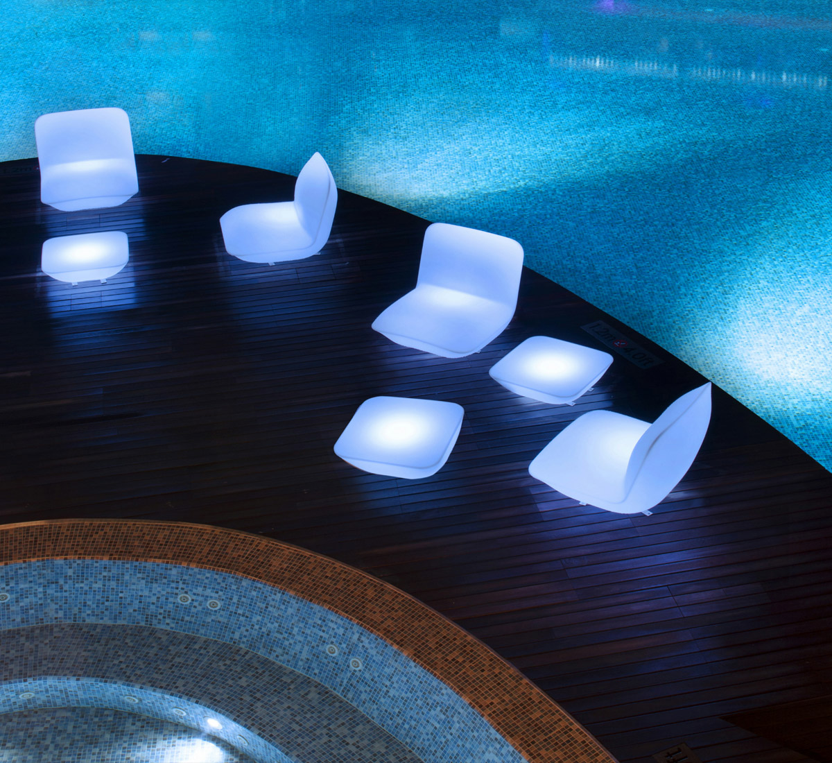 Vondom Pillow Armchair Luminosa