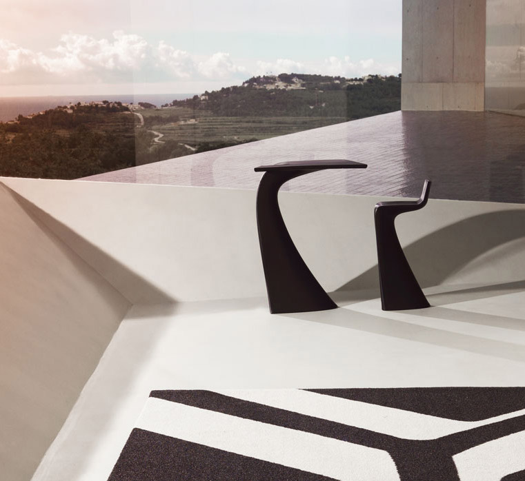 Vondom Wing Table Bar