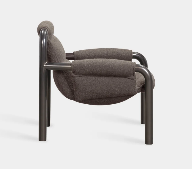 Wendelbo Atli Lounge Chair Dark Grey Lacquered Legs