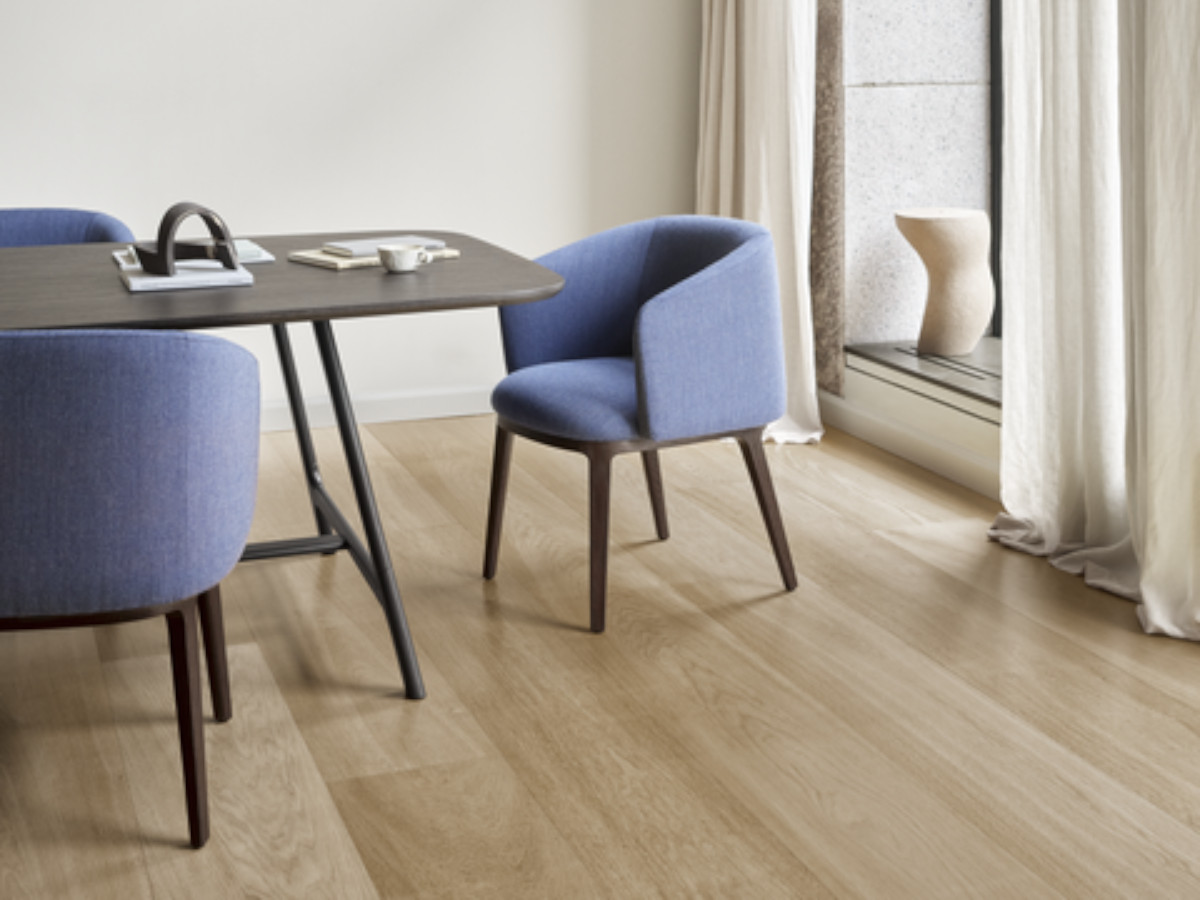 Wendelbo Event Chair V1 With Armrest