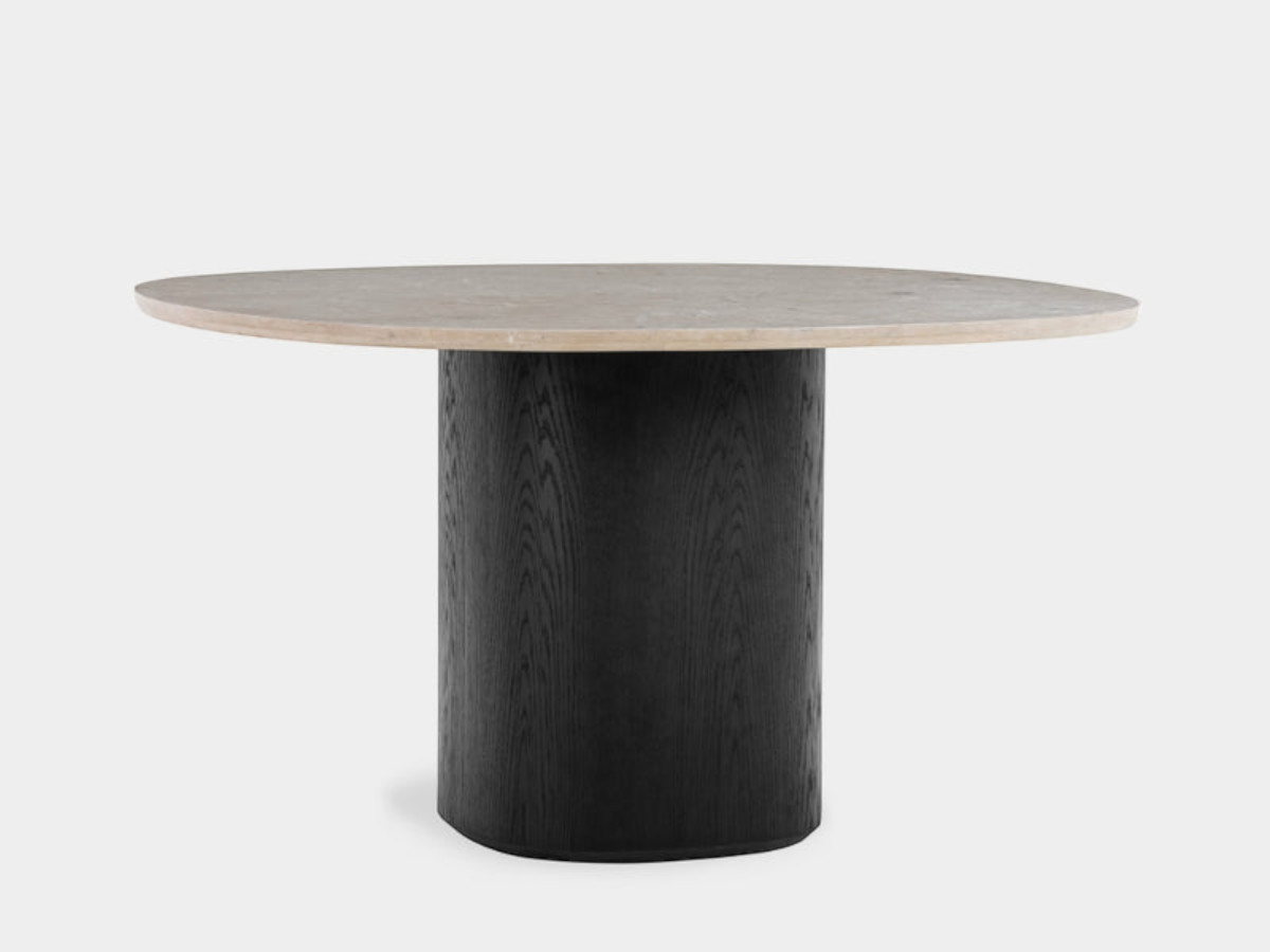 Wendelbo Ovata Dining Table