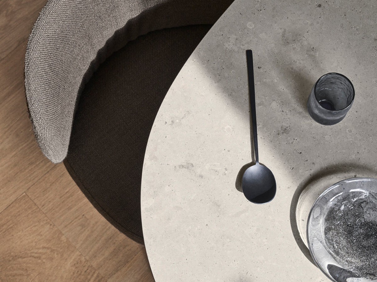 Wendelbo Ovata Dining Table